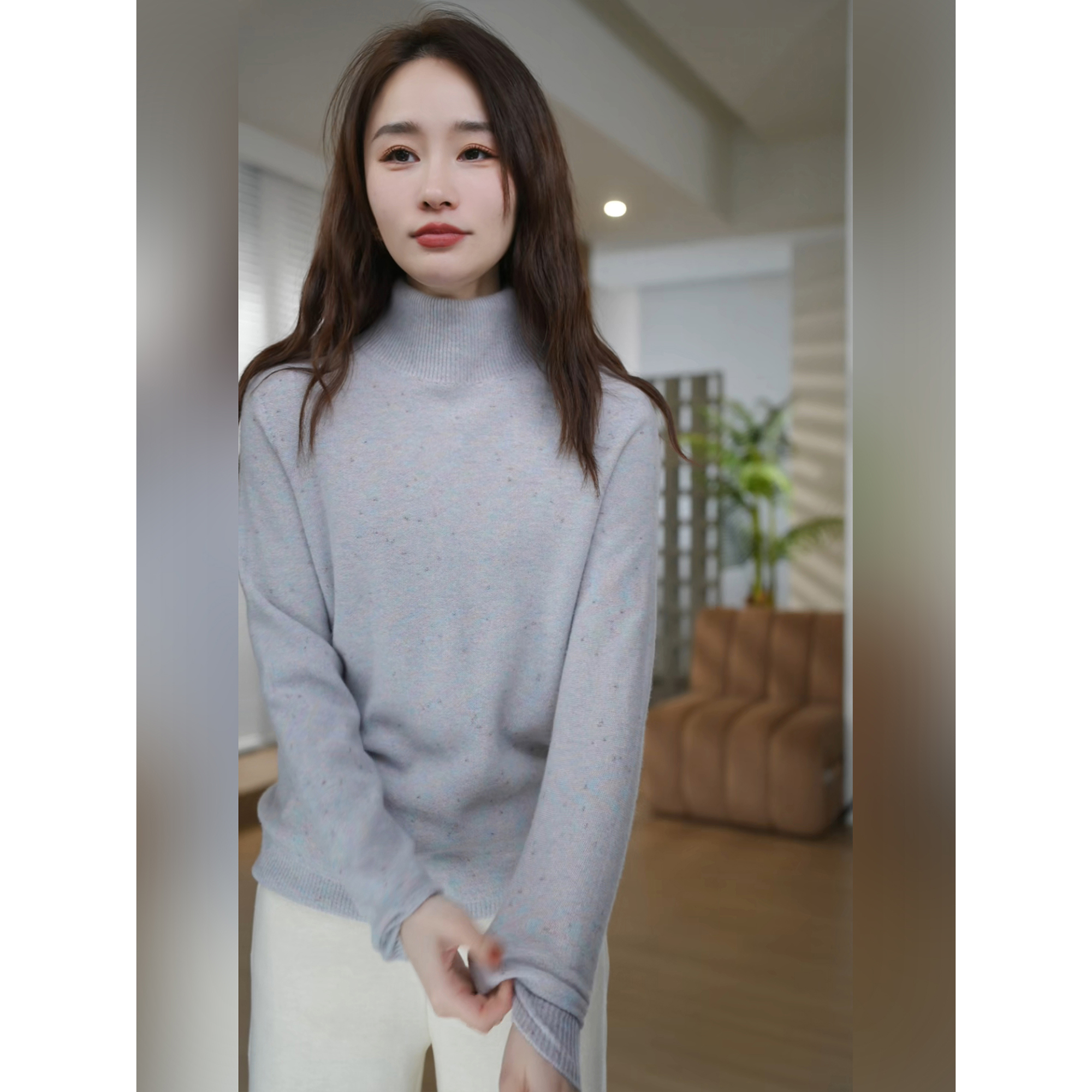 邱莹莹HELA AOMI “糖霜.高领版”绵羊毛89.1%极简风针织衫