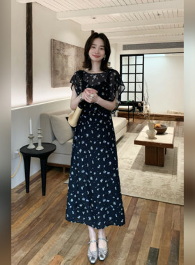 邱莹莹 原创-