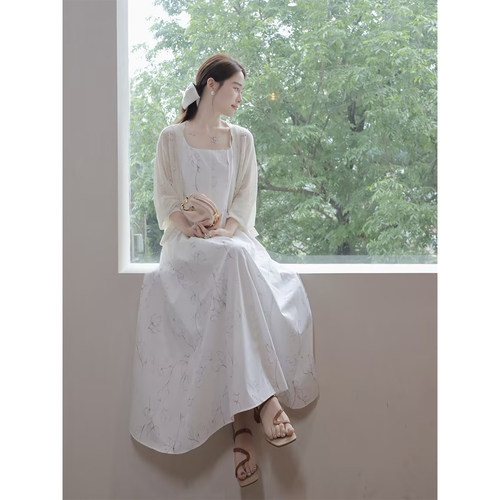 邱莹莹 HELA AOMI