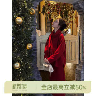 辞旧套装 AOMI 随性松弛多穿法围巾领两件套 HELA 邱莹莹