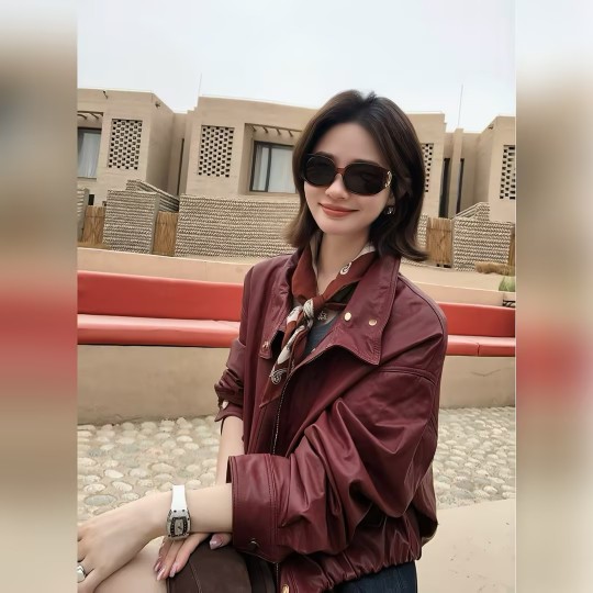邱莹莹 "意大利进口头层绵羊皮&middot;红酒庄园"油鞣时尚百搭皮衣外套