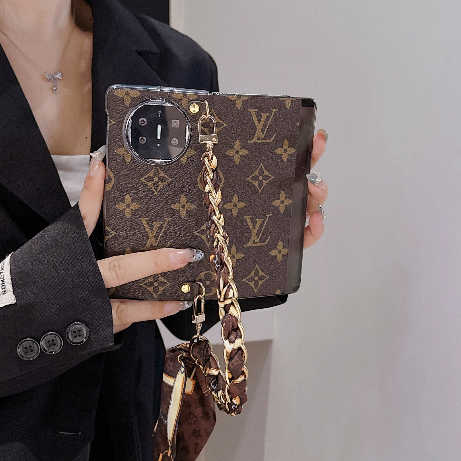 适用华为matex6手机壳x5/X3典藏版斜挎可背vivoxfold5pro折叠屏保护套荣耀magicvs3中轴全包OPPOFind N5防摔