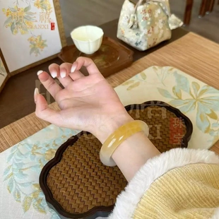 翡翠平替冰种黄龙玉手镯一口糖和田玉黄翡手镯小红书同款