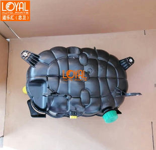 副水箱付水壶冷却液回水壶储水壶A9605017903适用于奔驰卡车