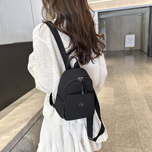 迷你双肩包女2025新款 轻便防水尼龙布包户外轻便多多功旅行小背包