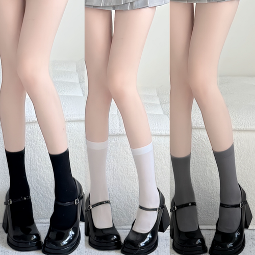 日系简约少女显腿长短筒袜
