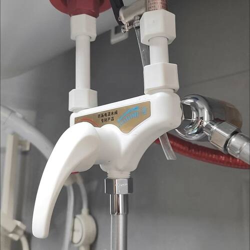 塑料隔电混水阀防漏电开关洗澡冷热水龙头两用型通用安装批发流量