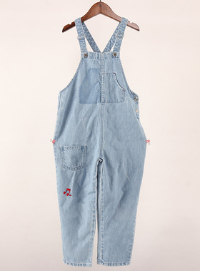 B春秋新款   男女童刺绣红色音符标纯棉背带牛仔裤   DD