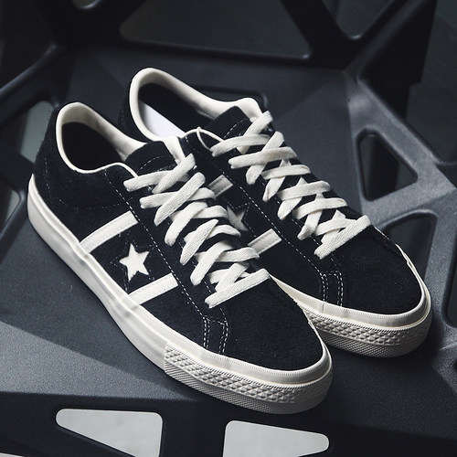 CONVERSE经典复古运动休闲鞋