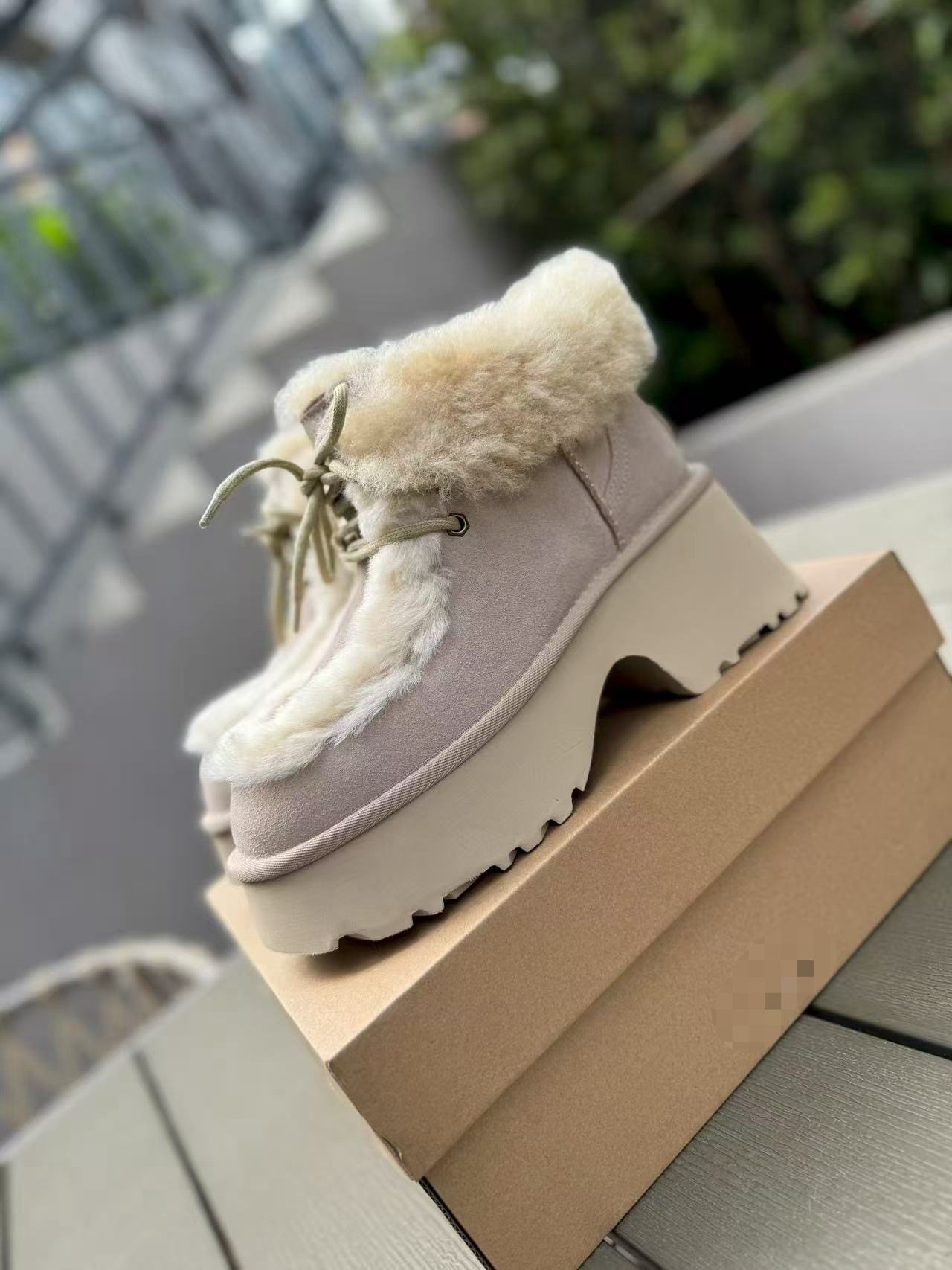 特价外贸尾货女牛皮雪地靴女鞋37-38-39码只有几双