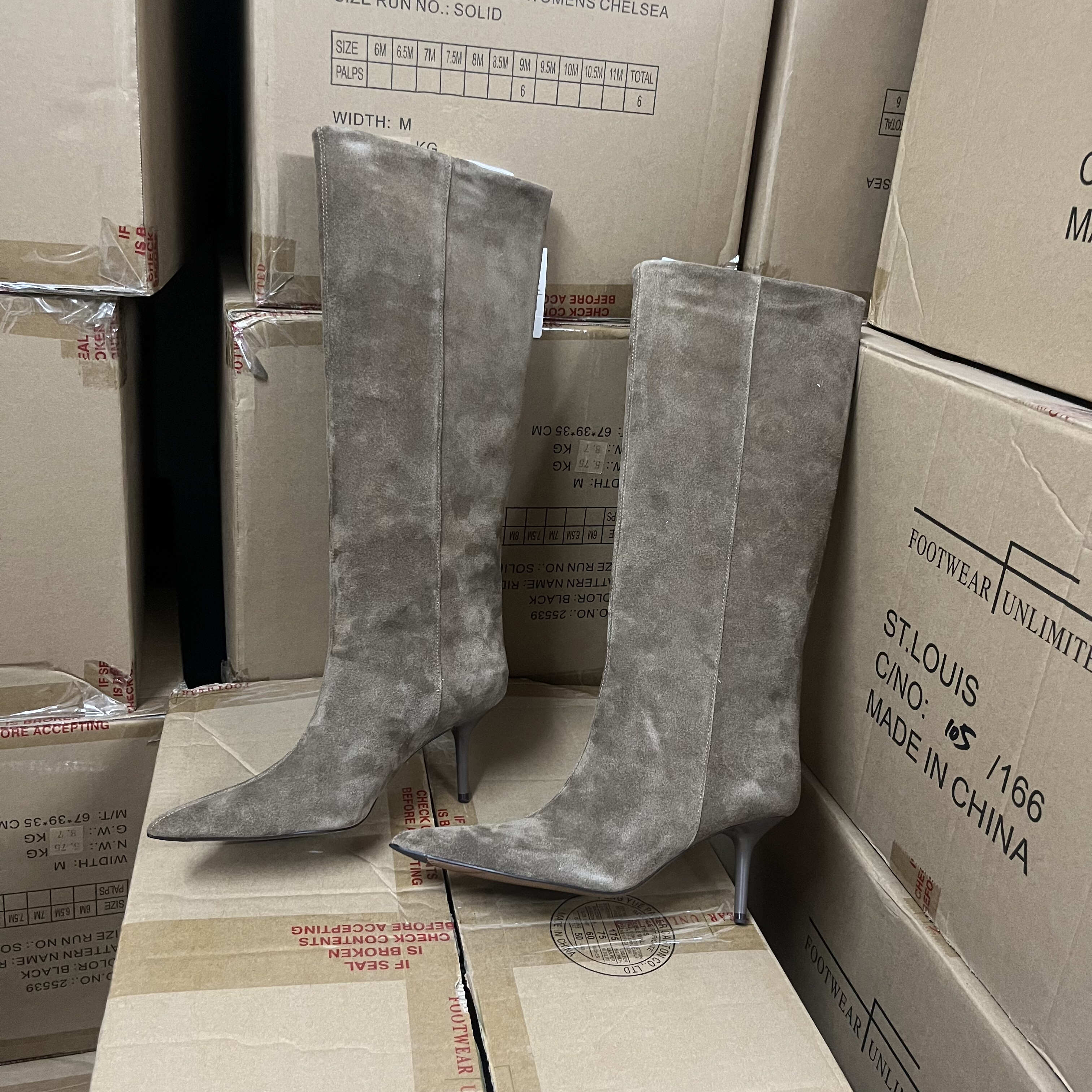 外贸原单牛皮高品质尖头细跟约8.5cm女靴