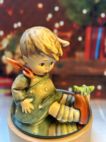 中古德国手工喜姆娃娃  名称：Friend or Foe 一等品