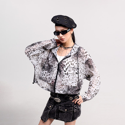 拓谷春夏豹纹防晒短款开衫女