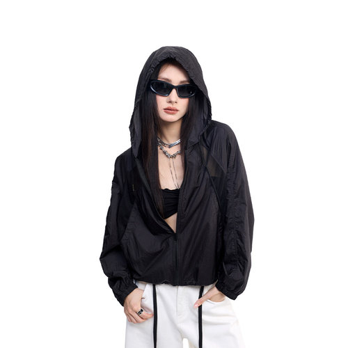 拓谷街头风连帽防晒显瘦短外套女