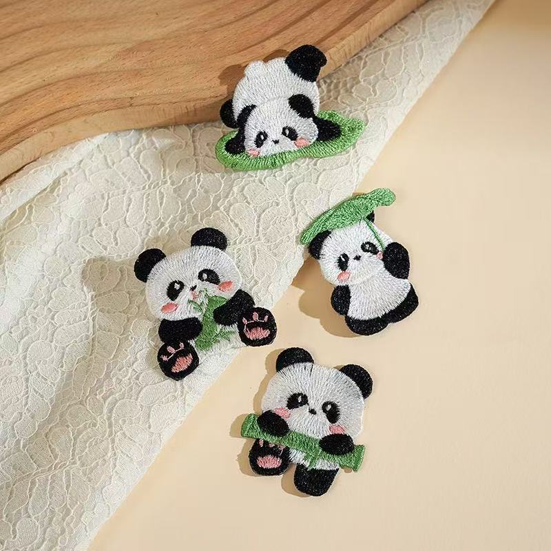 卡通熊猫刺绣熨烫布贴缝补装饰