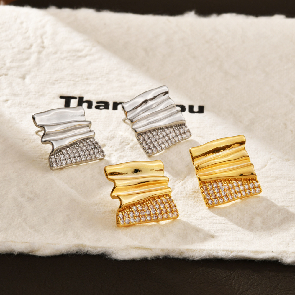 超闪褶皱方形镶锆耳钉精致独特小众耳环欧美轻奢冷淡风气质耳饰品