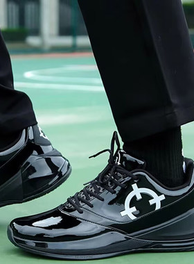准者篮球裁判鞋黑色漆皮亮面低帮耐磨防滑缓震裁判比赛专用运动鞋