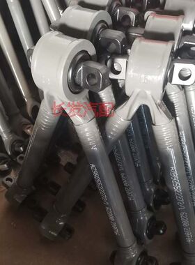 适重汽汕德卡轻量化推力杆V型推力杆豪沃TX推力杆AZ9925522272