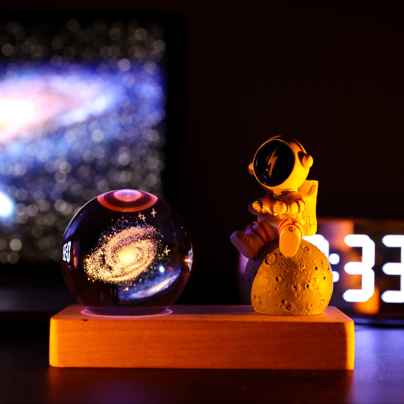 买就送5个随机图案水晶球