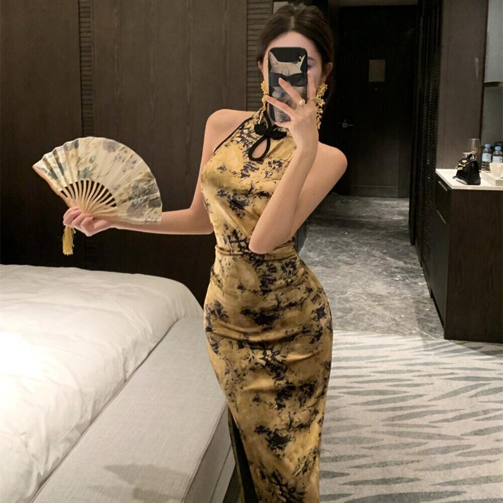 新中式无袖金丝绒开叉收腰连衣裙