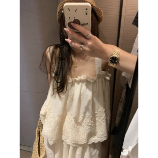 花边刺绣吊带 度假风甜美背心上衣 哇哦又一款 超仙超美百搭显贵