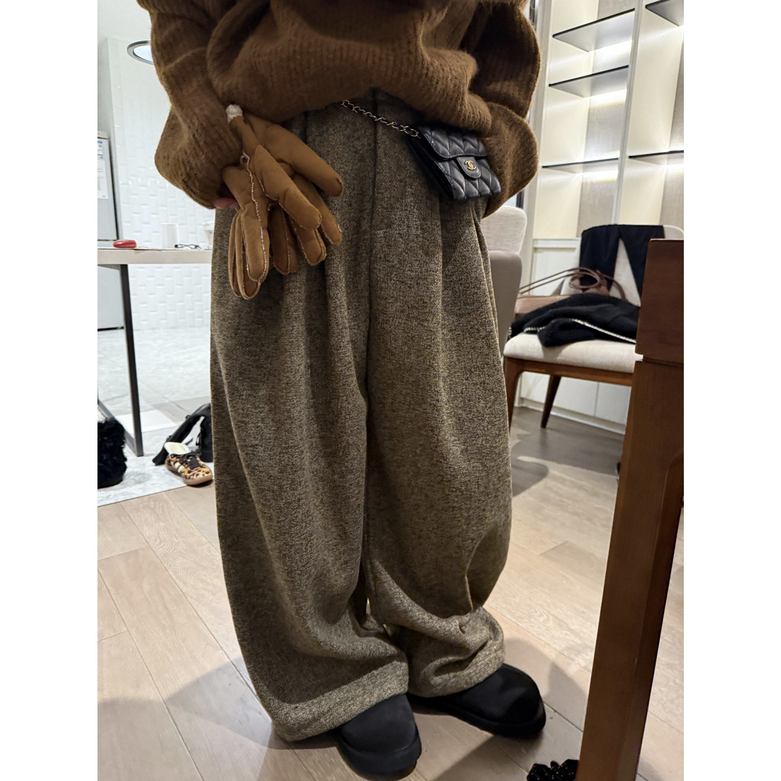 慵懒显瘦遮肉呢子长裤子