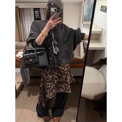 原创正版韩系木耳边棒球领开衫