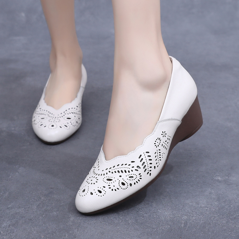 女鞋迪亚曼泰镂空时尚