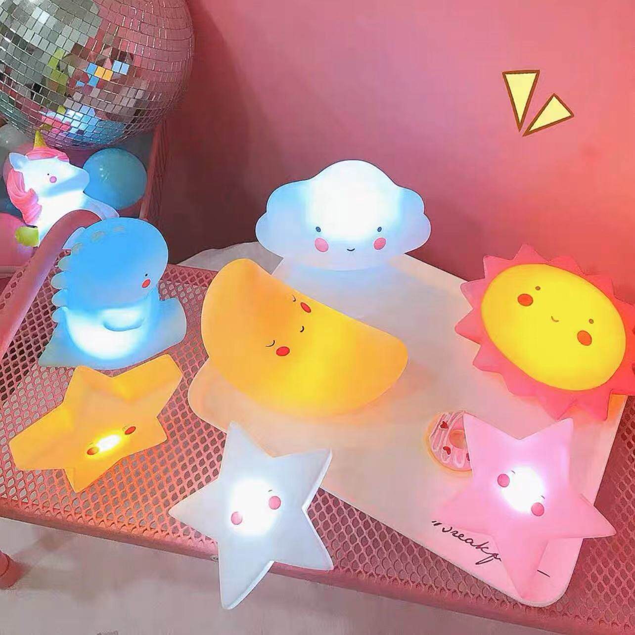 ins创意卡通礼物小夜灯学生妹子床头灯太阳月亮星星儿童卧室灯_虎窝淘