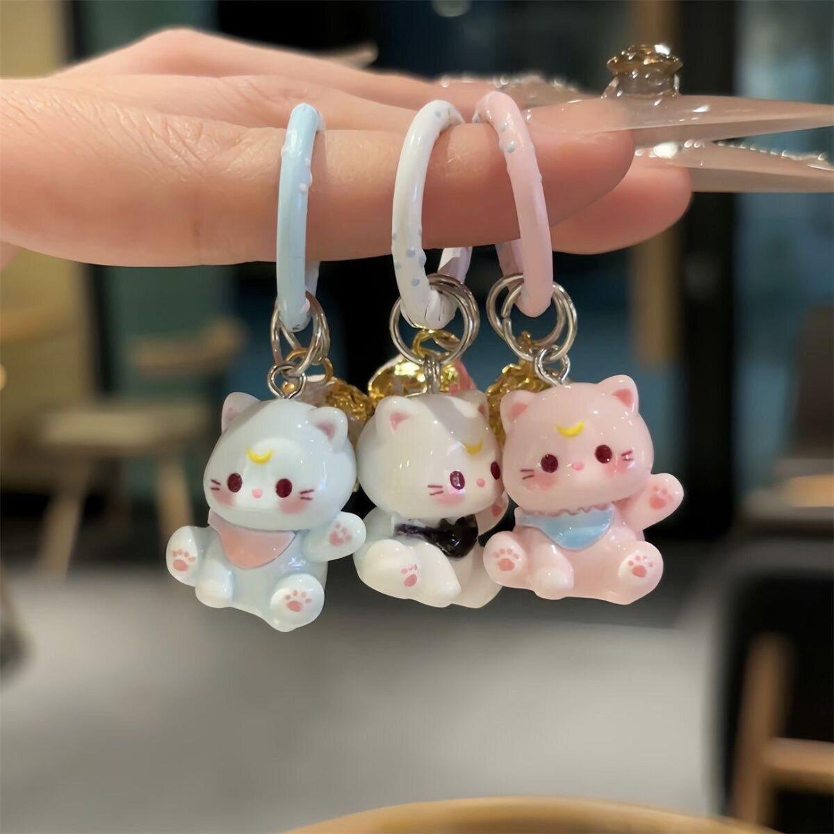 可爱小猫树脂绣球钥匙扣闺蜜礼物