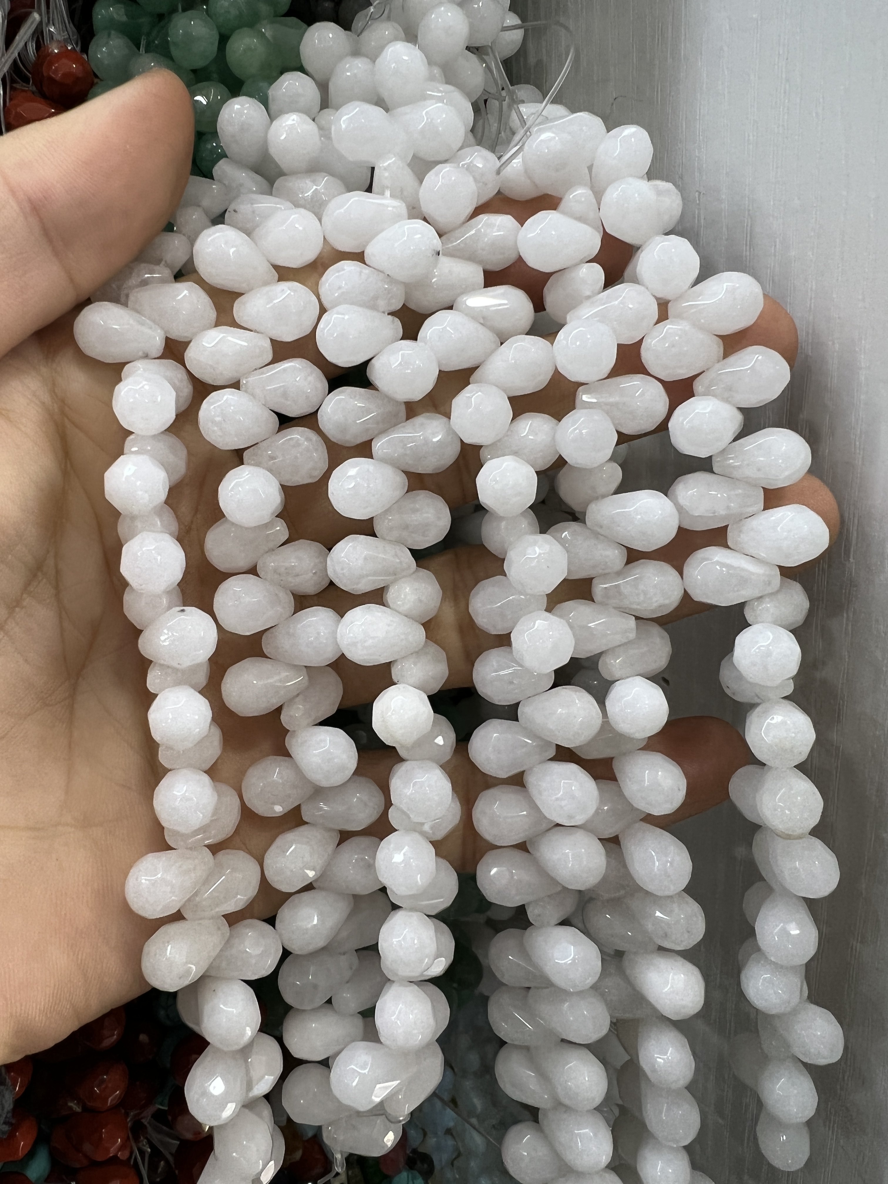 8*12mm天然白玉髓水滴形散珠半成品diy手工串珠手链项链饰品配件