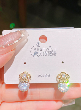 实拍925银针法式轻奢山茶花朵耳环女 小众设计珍珠耳钉新款感耳饰