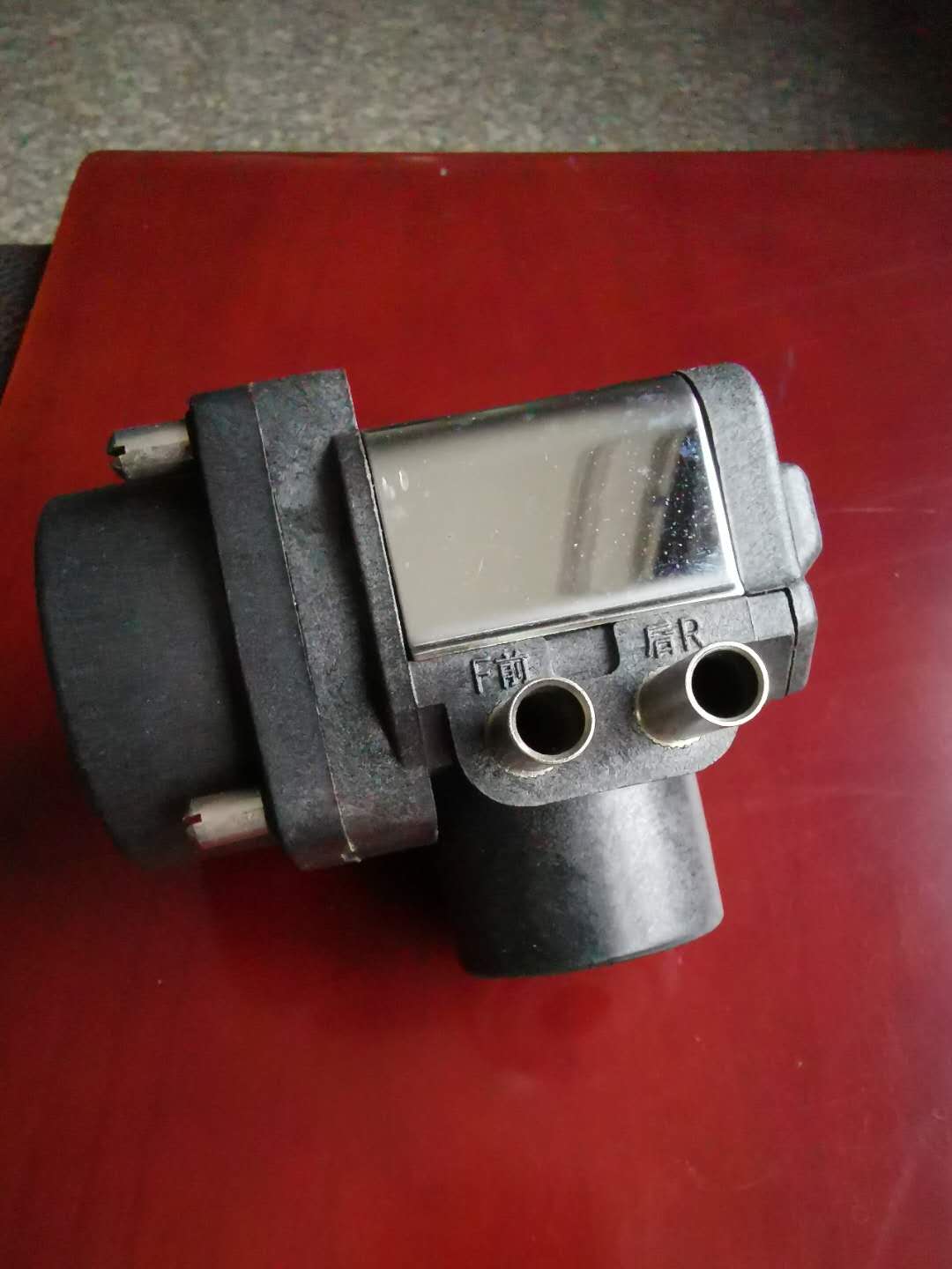 脉动器挤奶机真空脉动器优利农阻尼脉动l80/l90/l02/hp102通用