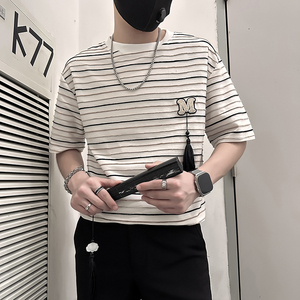 B323-DT74-P55控75社会小伙短袖T恤男店主风条纹痞帅半截袖衣服图片