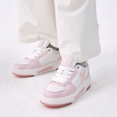 MLB老花粉色休闲鞋板鞋男女鞋暗纹印花复古休闲运动鞋3ASXM075N