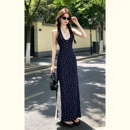 藏青色V领无袖碎花裙女夏纯欲风挂脖露背长款开叉蕾丝连衣裙