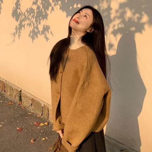 黄色短款圆领小个子毛呢外套大衣