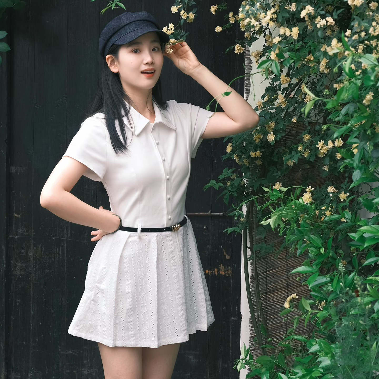 学院风polo领白色连衣裙女夏季小个子拼接修身收腰设计感短裙