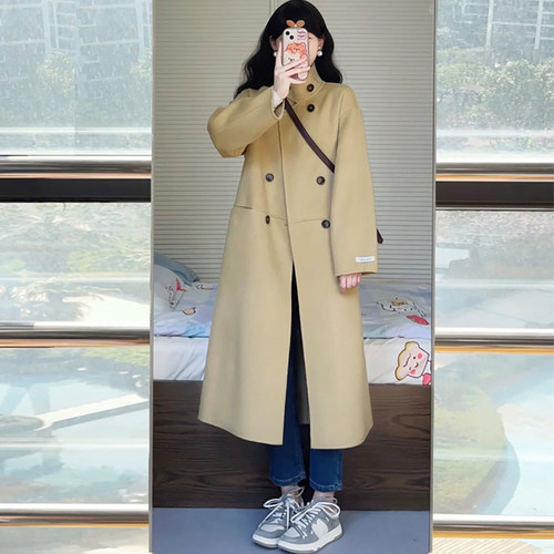 鹅黄色赫本风毛呢外套女中长款