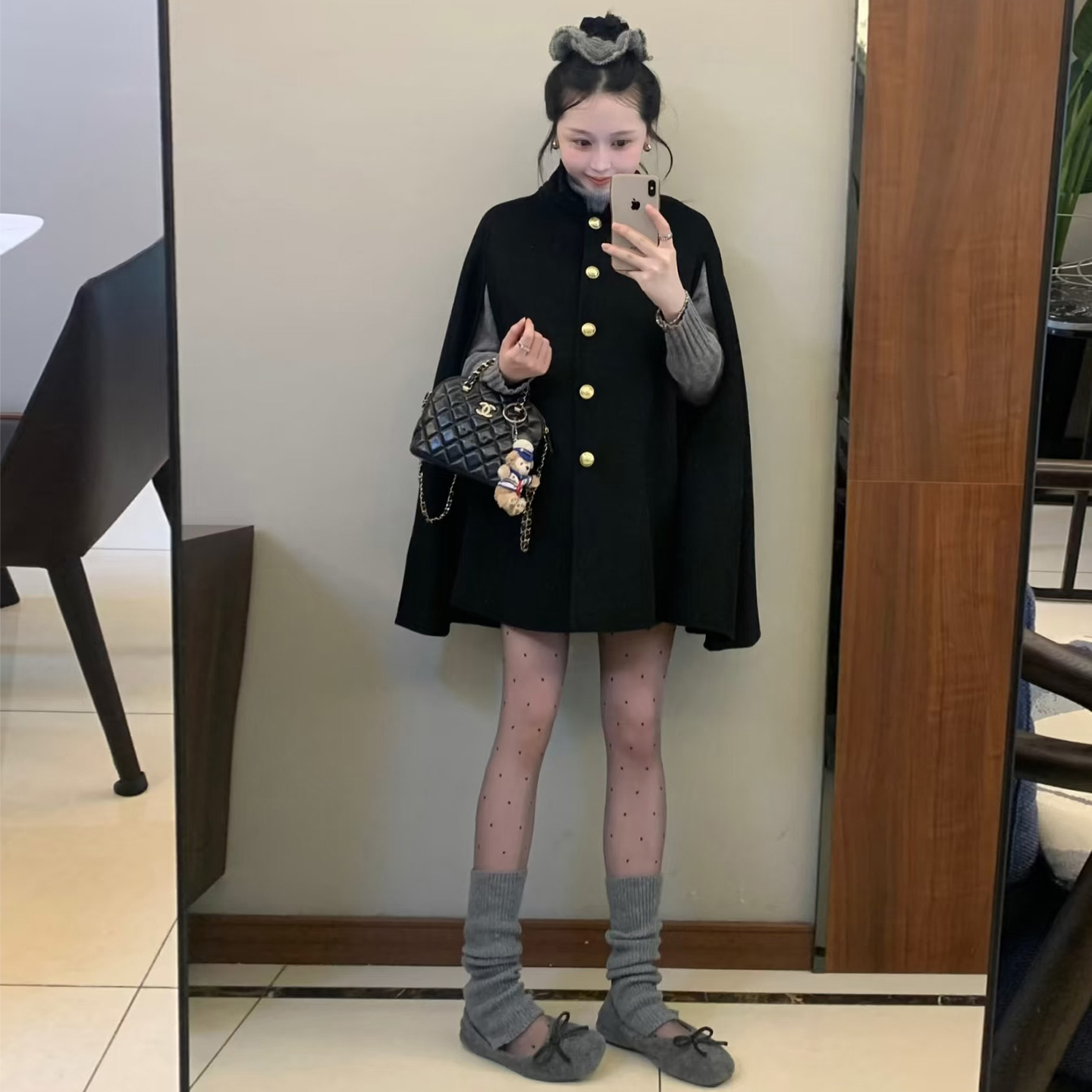 千金风黑色毛呢斗篷大衣女秋冬高级感小个子中长款呢子外套赫本风