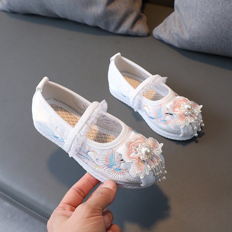 女童手工绣花鞋中国风老北京布鞋儿童汉服鞋古装鞋宝宝马面裙童鞋,童鞋/婴儿鞋/亲子鞋,儿童汉服鞋,淘宝优惠券,粉丝福利购,淘宝优惠卷