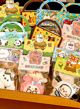 卡通毛绒娃娃挂件小学生奖品奖励儿童书包包配饰品婚庆小礼品摆摊