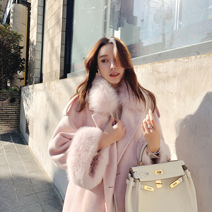  秋冬粉色大毛领毛呢外套