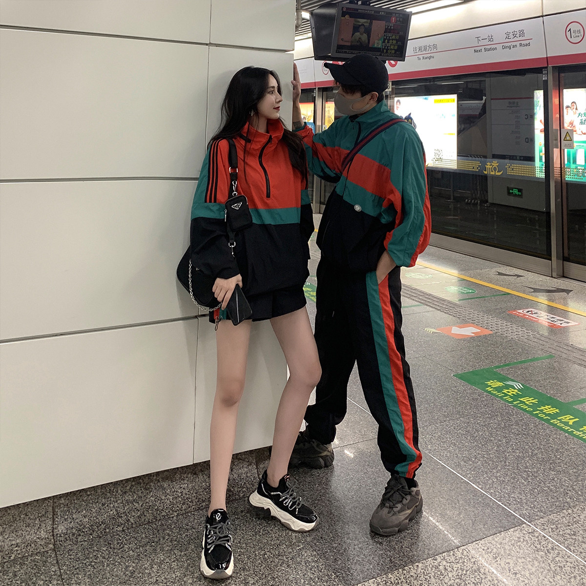 小鹿要飞夏季新款撞色休闲防晒运动服外套两件套女阔腿短裤套装