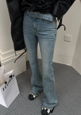 MIDO家 2026春新款韩版高腰显瘦百搭腰带牛仔裤女修身喇叭裤长裤