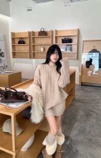 MIDO家 慵懒风麻花纹毛衣套装女针织衫上衣包臀短裙袜套三件套