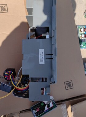 三星空调主板DB93-14801A总成。DB92-02867E主板，DB92-03210A屏