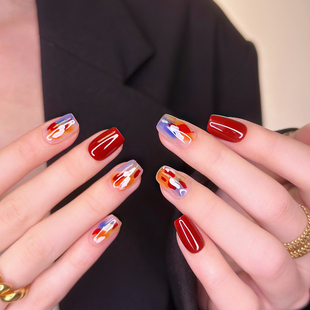 高级彩绘气质显白 纯手工穿戴甲2025秋冬短款 AuraNail 枫糖漫舞