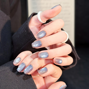 AuraNail 纯手工穿戴甲2025秋冬小众高级显白蓝灰星空猫眼 极夜