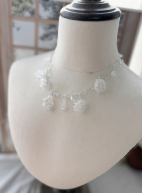 亦朵手作白色透明捷克水滴珠花朵项链小众高级锁骨链